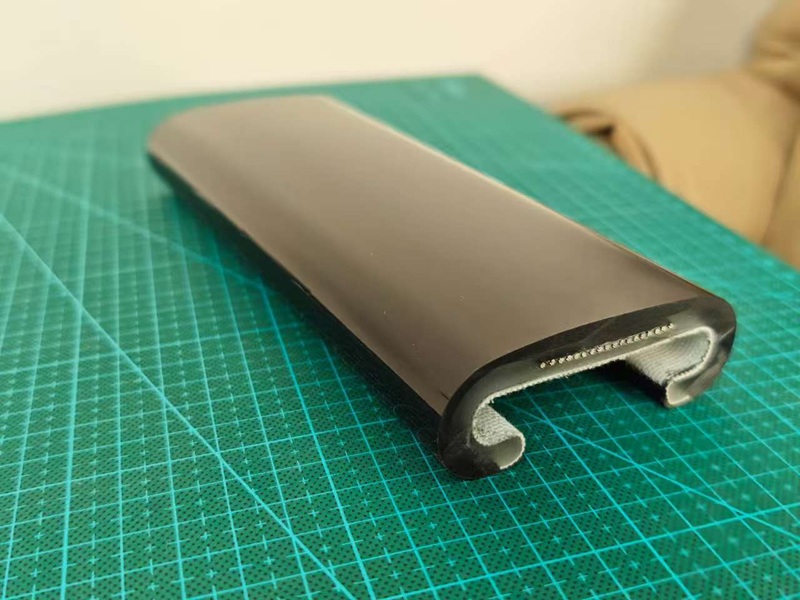 Handrail Belt Maintenance