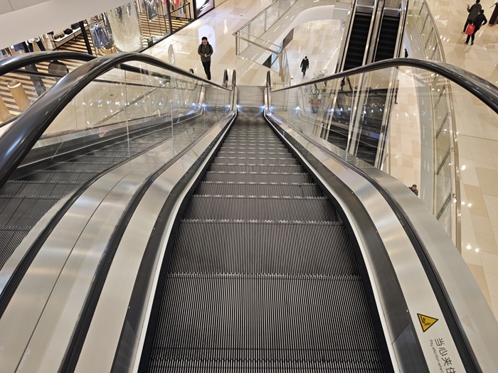 escalator handrail dimension stability escalator handrail dimension stability